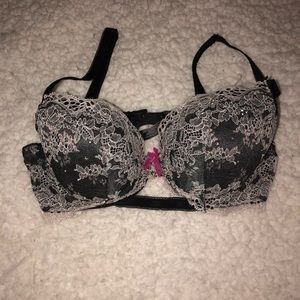 Victoria’s Secret bra